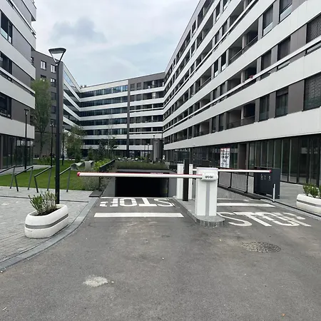 West 65 Apartament